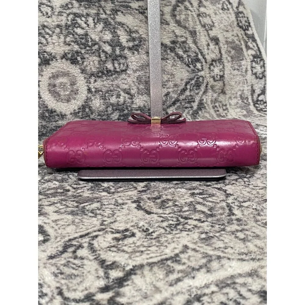 Gucci Guccissima Bow Zip Around Long Wallet in Fuschia - Picture 6 of 9